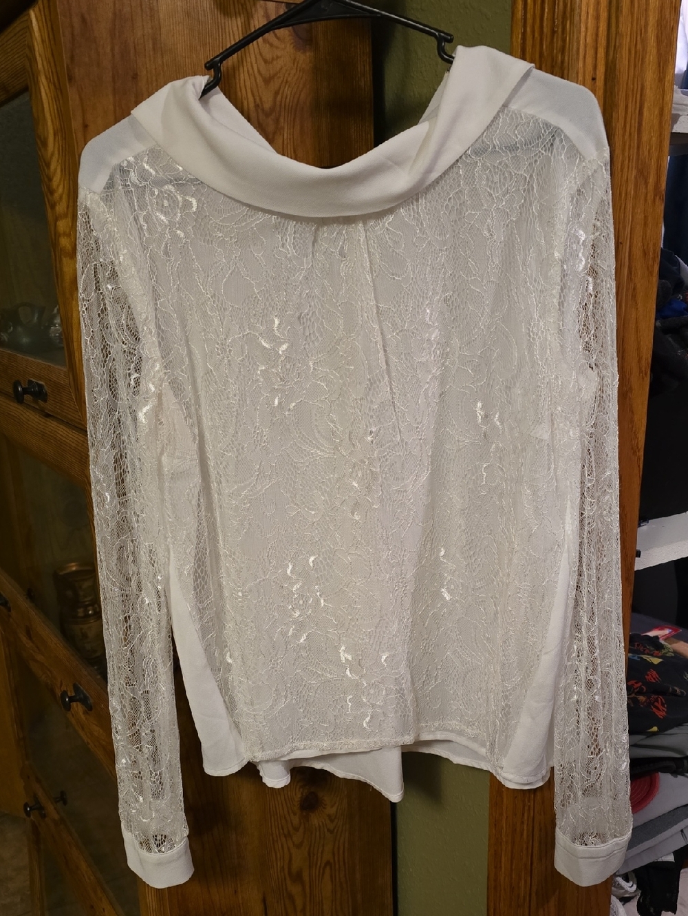 Mustard Seed White Lace Long-Sleeve Top with Cowl Neck Large